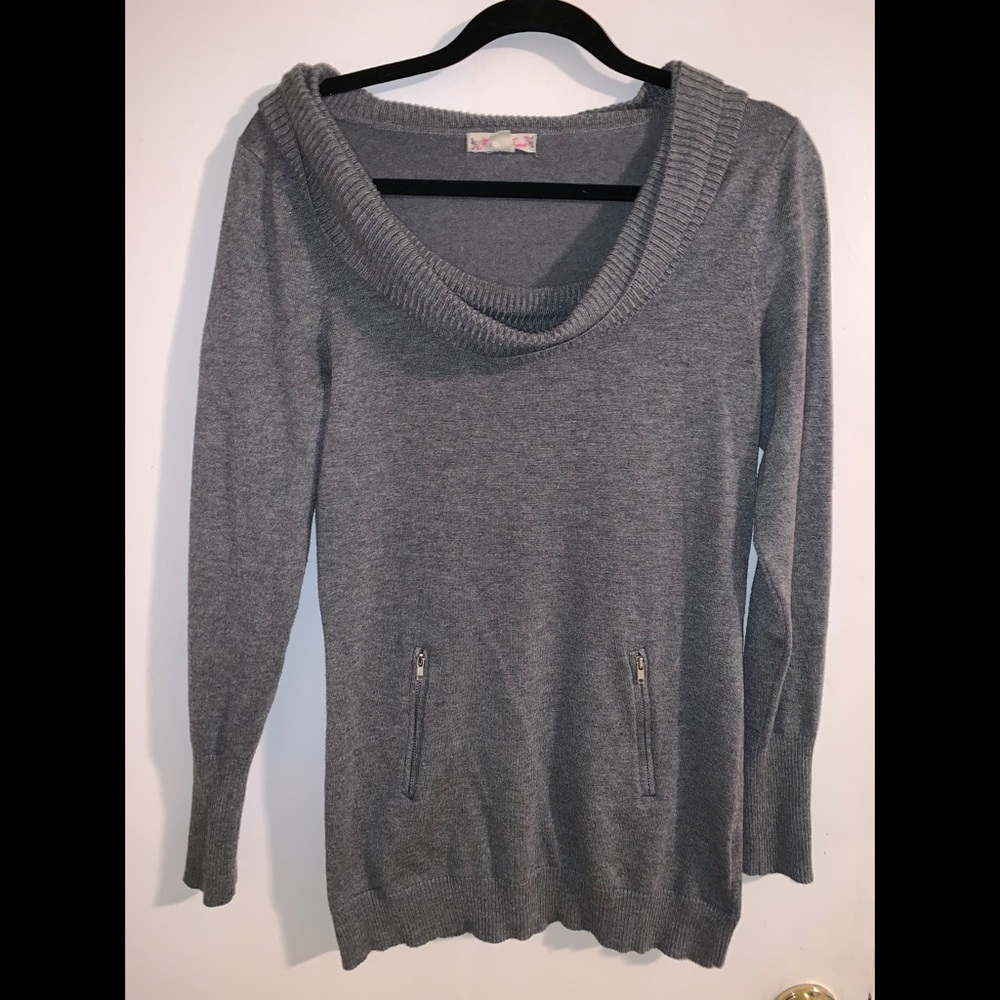 Long sleeve sweater
